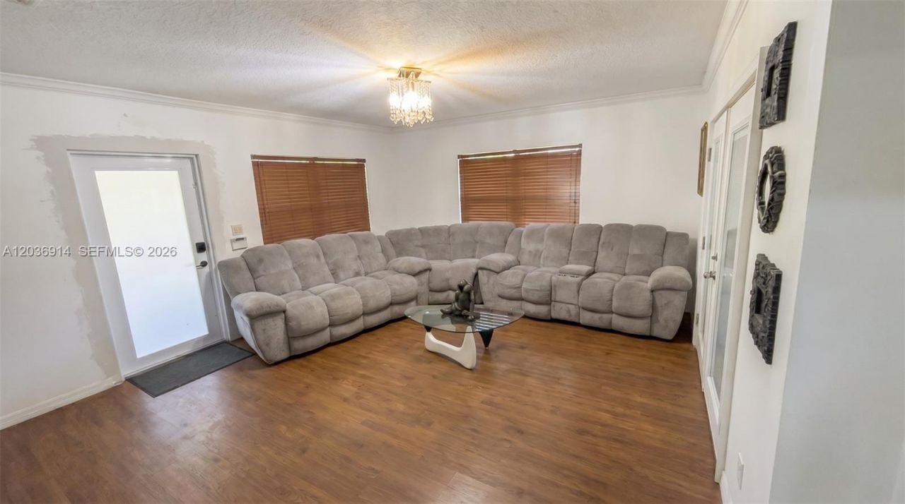 Please Call For Address, Miami, FL 33167 Photo
