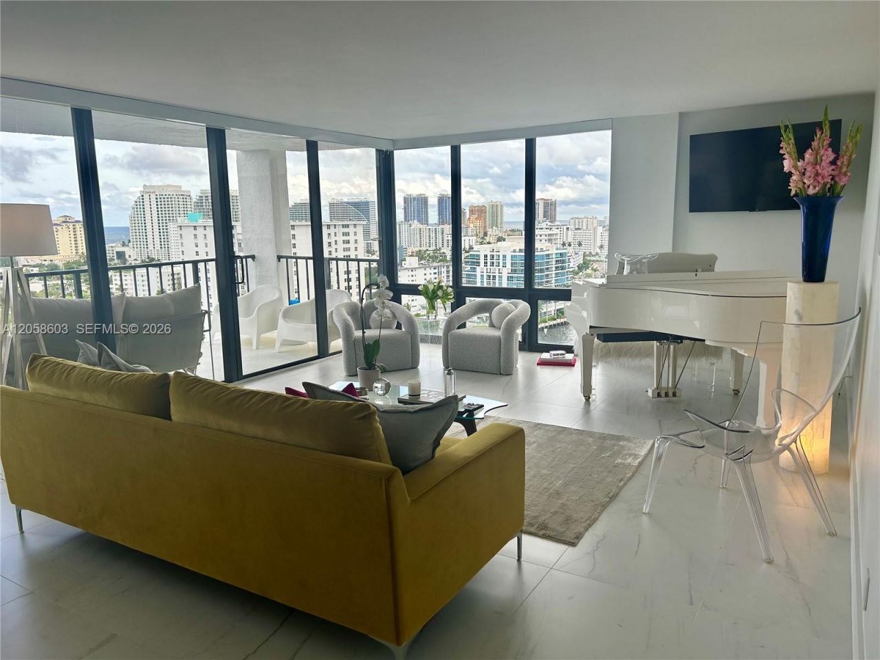 936 Intracoastal Drive, Unit 19H, Fort Lauderdale, FL 33304 Photo