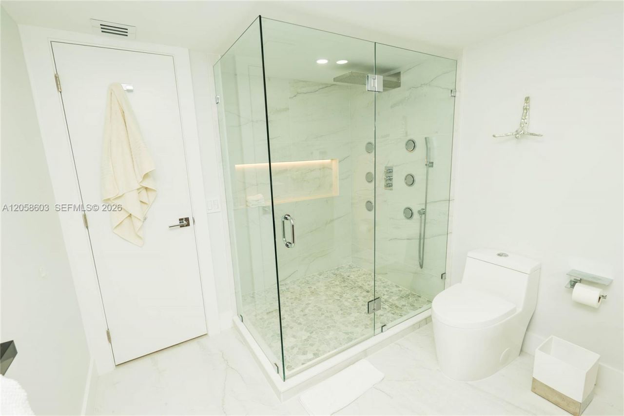936 Intracoastal Drive, Unit 19H, Fort Lauderdale, FL 33304 Photo