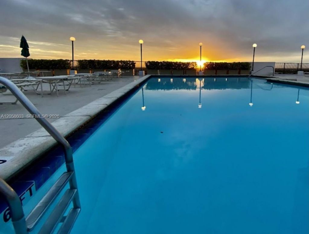 936 Intracoastal Drive, Unit 19H, Fort Lauderdale, FL 33304 Photo