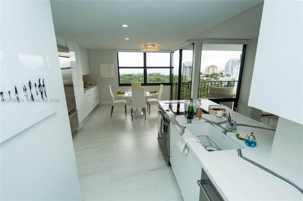 936 Intracoastal Drive, Unit 19H, Fort Lauderdale, FL 33304 Photo