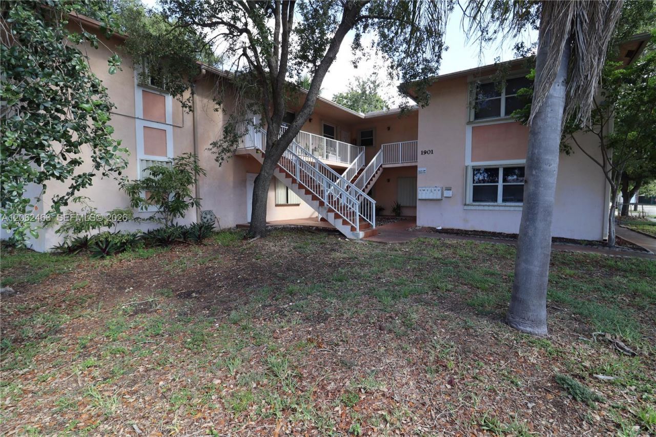 1901 Fillmore St, Unit 204, Hollywood, FL 33020 Photo