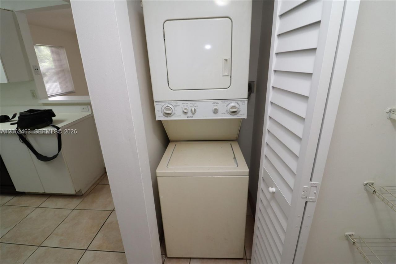 1901 Fillmore St, Unit 204, Hollywood, FL 33020 Photo