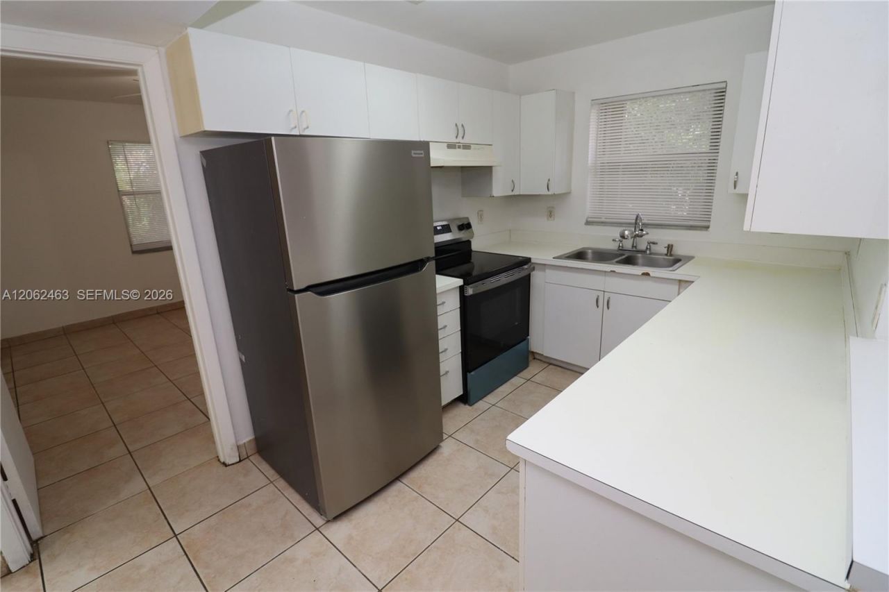 1901 Fillmore St, Unit 204, Hollywood, FL 33020 Photo