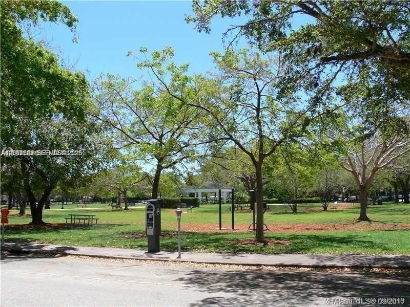 6580 Santona St , Unit A39, Coral Gables, FL 33146 Photo