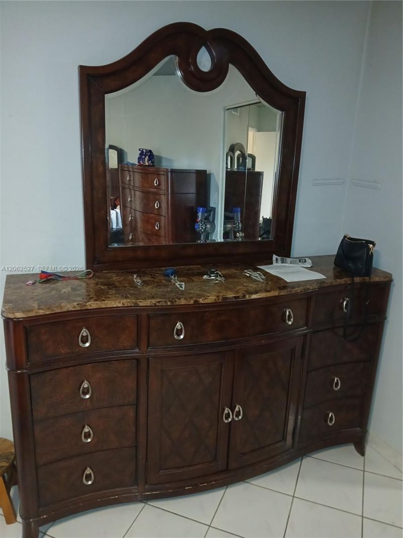 9403 Fontainebleau Blvd, Unit 110, Miami, FL 33172 Photo