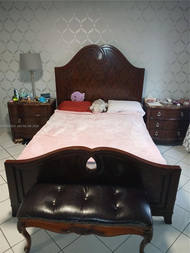 9403 Fontainebleau Blvd, Unit 110, Miami, FL 33172 Photo