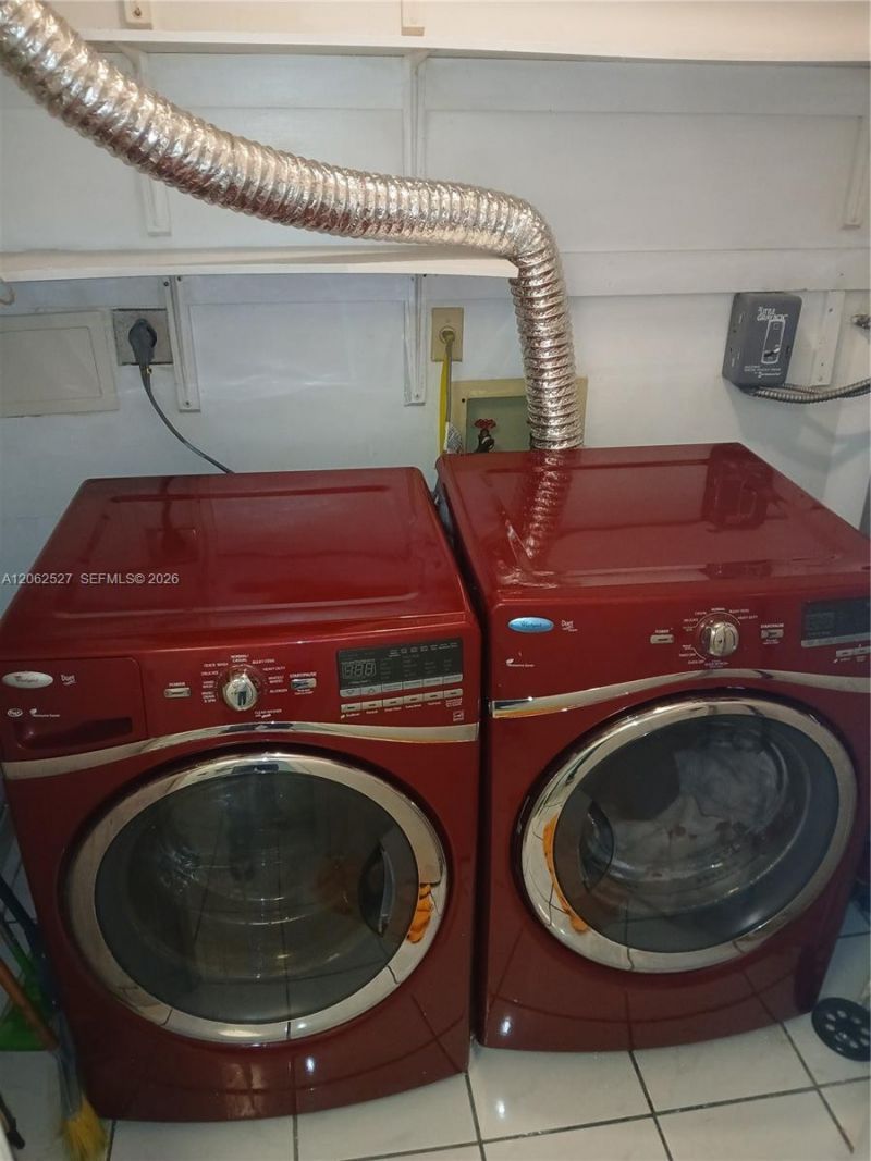 9403 Fontainebleau Blvd, Unit 110, Miami, FL 33172 Photo