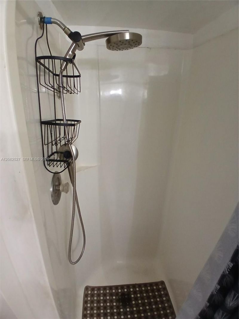 9403 Fontainebleau Blvd, Unit 110, Miami, FL 33172 Photo