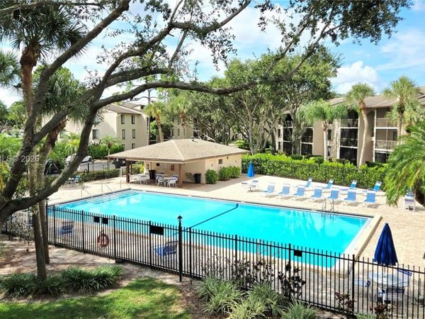 202 Foxtail Dr , Unit G2, Green Acres, FL 33415
