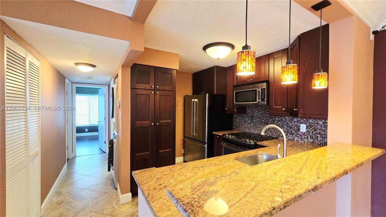 202 Foxtail Dr , Unit G2, Greenacres, FL 33415 Photo