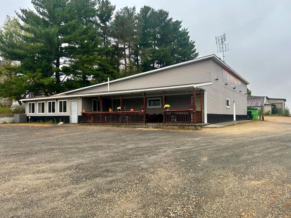 2697 State Road 64 , Emerald, WI 54013