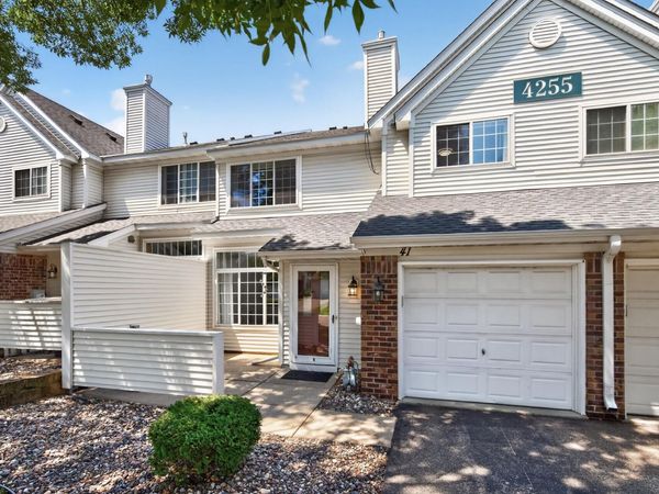 4255 Merrimac Lane N, Unit 41, Plymouth, MN 55446