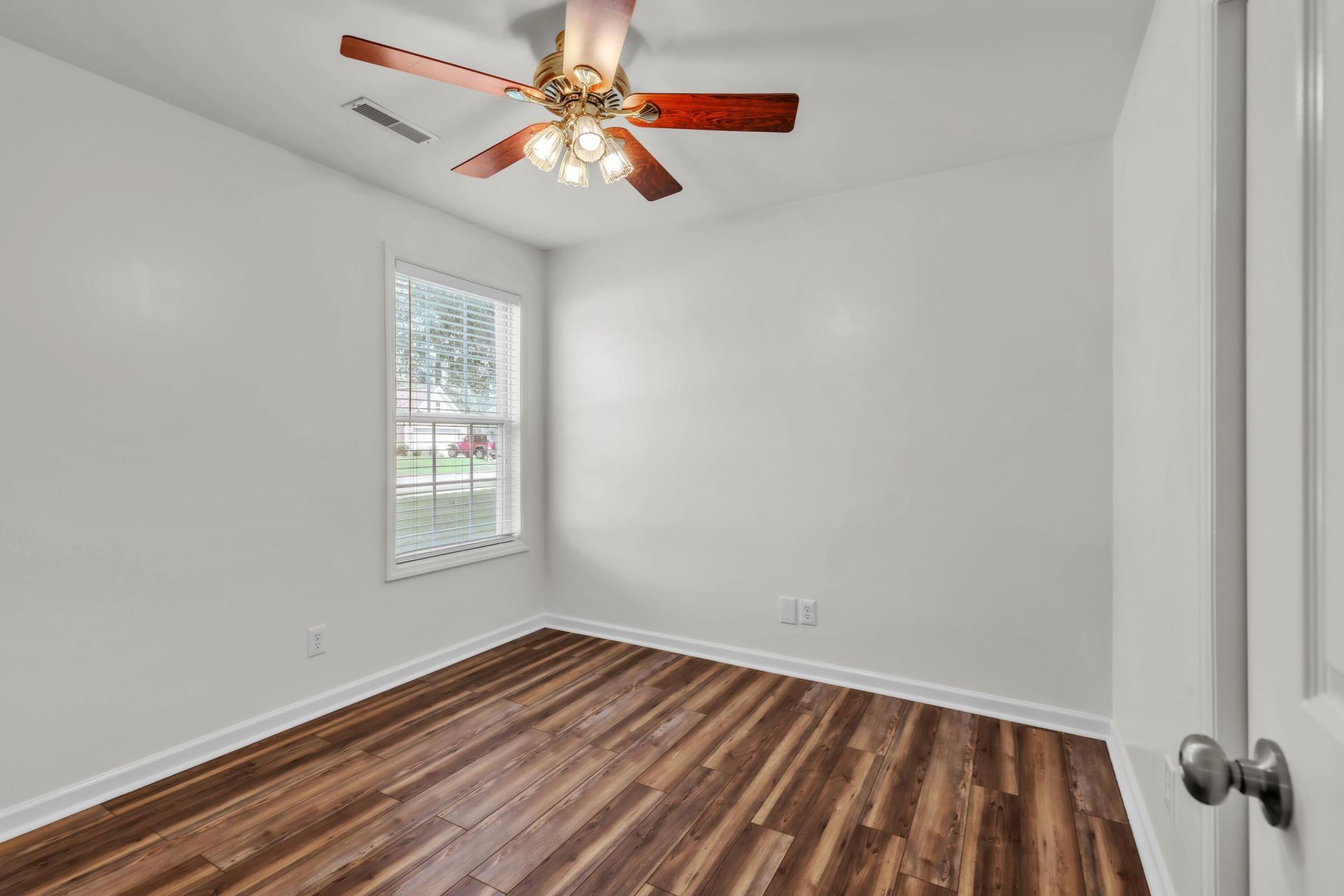 106 Irish Oak Drive Photo 32