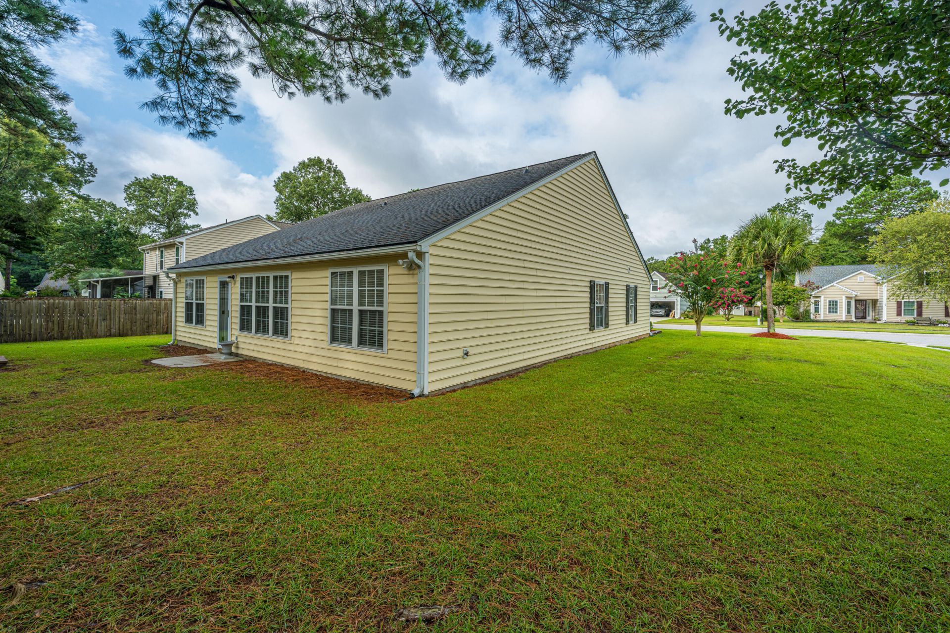 106 Irish Oak Drive Photo 34