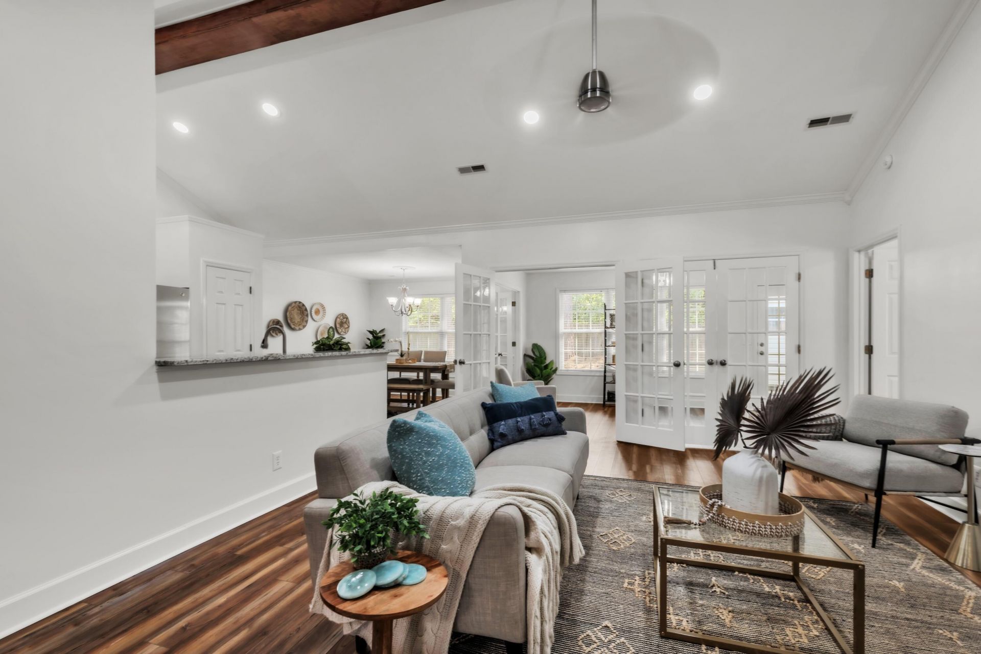 106 Irish Oak Drive Photo 8