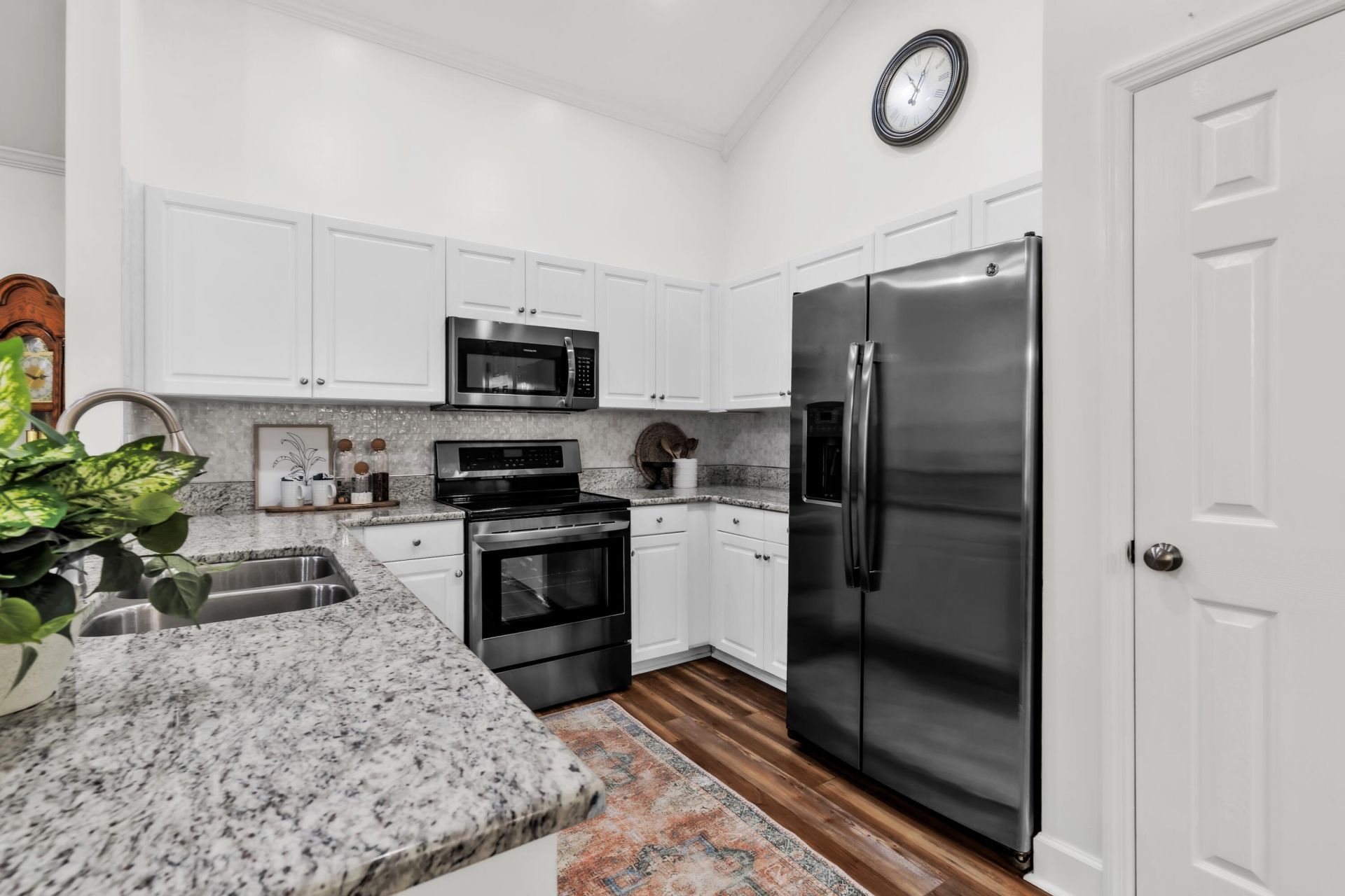106 Irish Oak Drive Photo 9