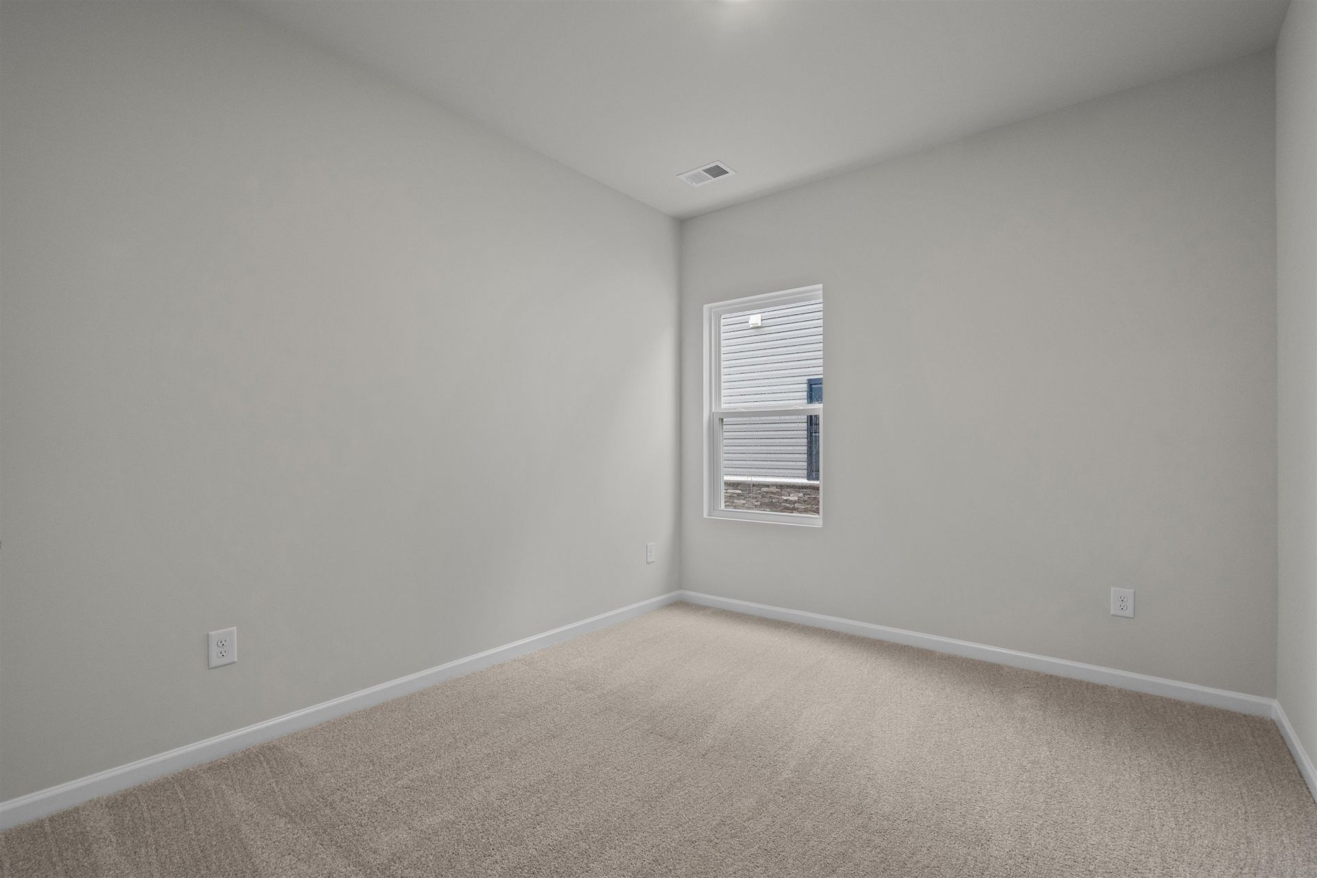 2400 Campton Loop  Photo 22
