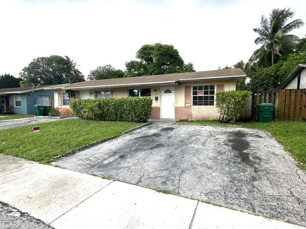 5644 NW 14th Court, Lauderhill, FL 33313