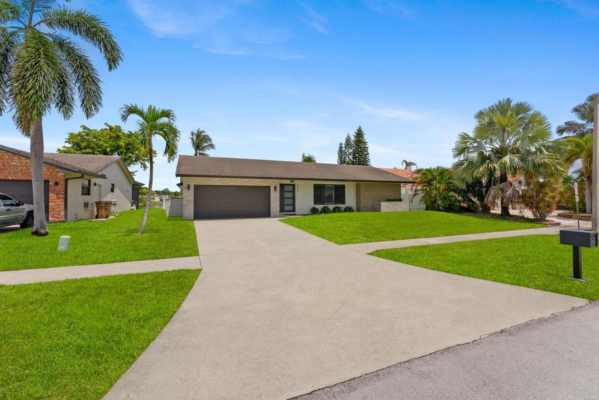 2569 SW 14th Court, Deerfield Beach, FL 33442 Photo