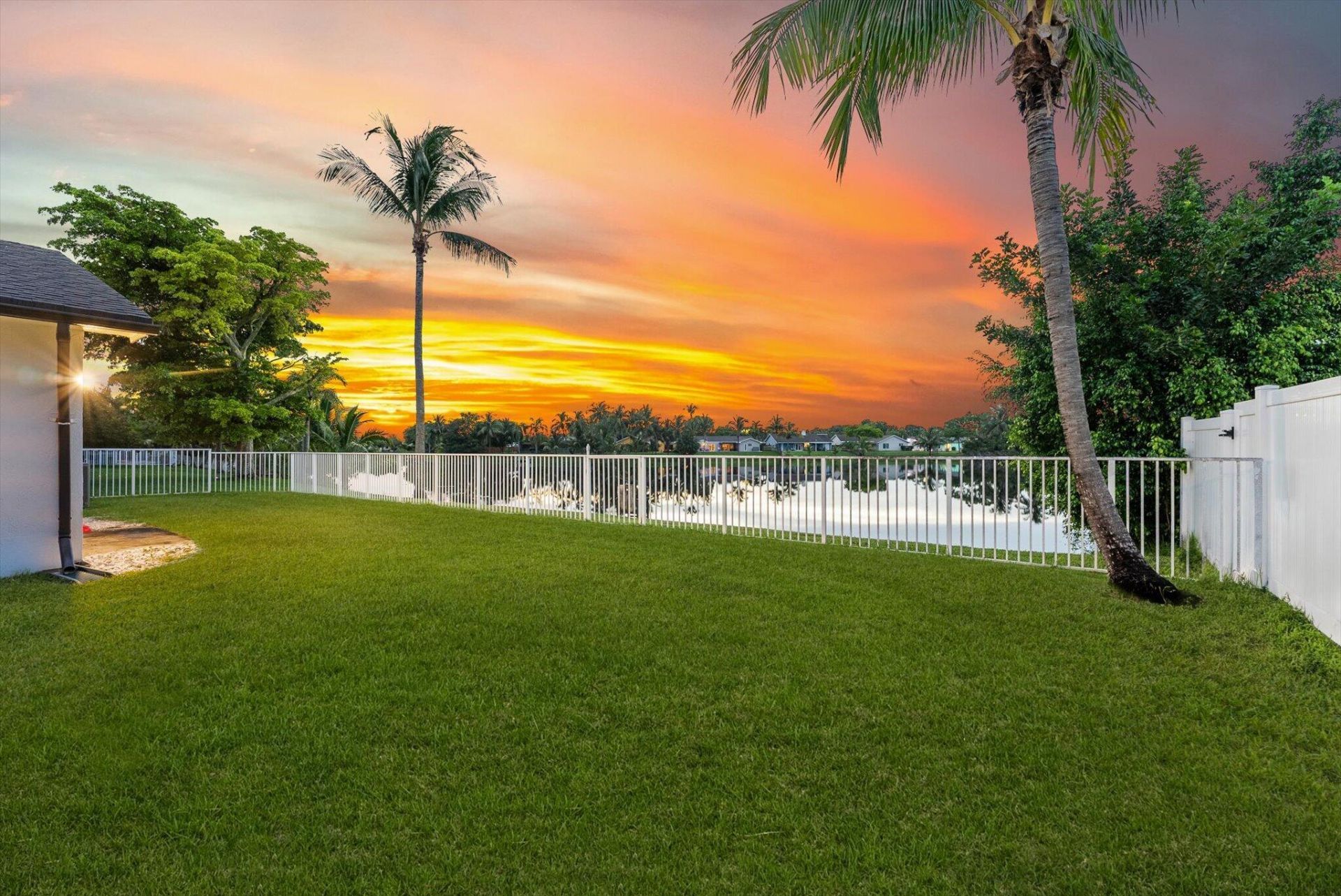 2569 SW 14th Court, Deerfield Beach, FL 33442 Photo