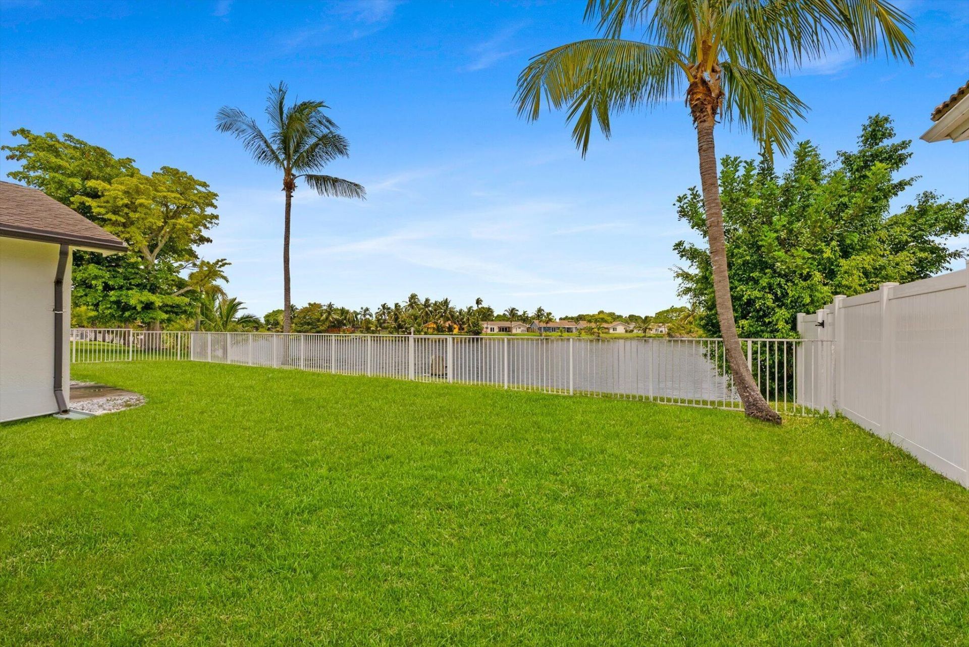 2569 SW 14th Court, Deerfield Beach, FL 33442 Photo
