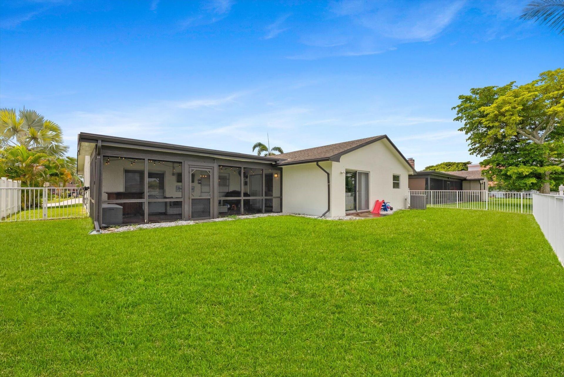 2569 SW 14th Court, Deerfield Beach, FL 33442 Photo