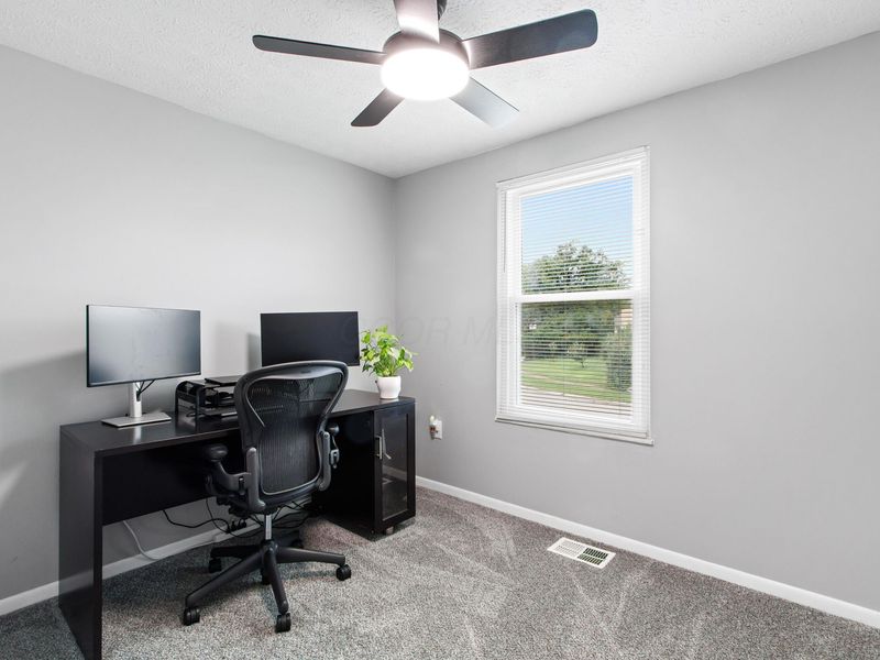 862 Eliots Oak Road, Columbus, OH 43228 Photo 15
