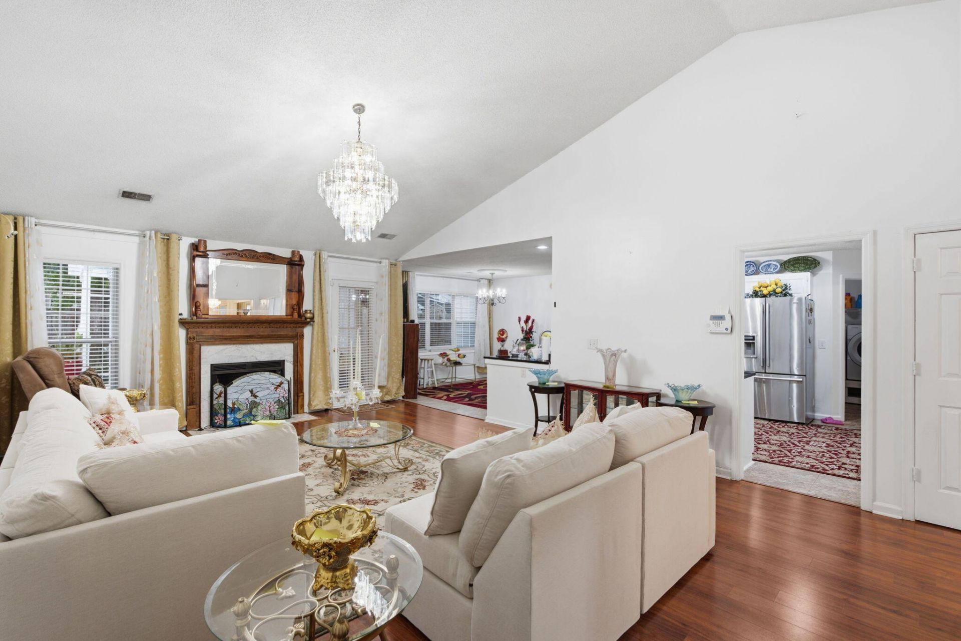 5408 Vernon Place Photo 16