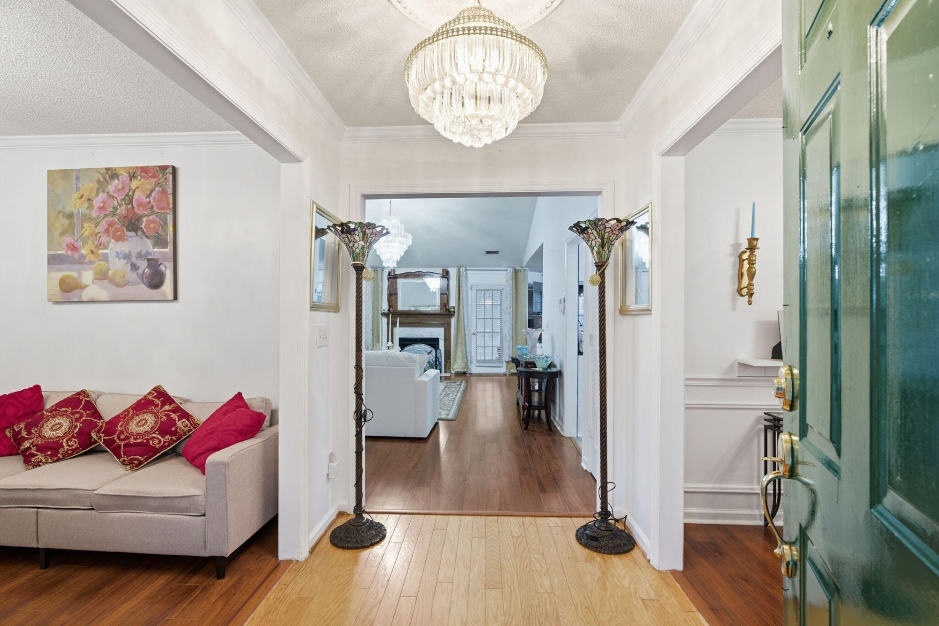 5408 Vernon Place Photo 4