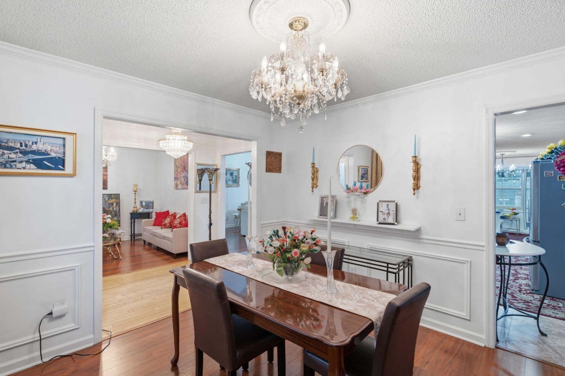 5408 Vernon Place Photo 8