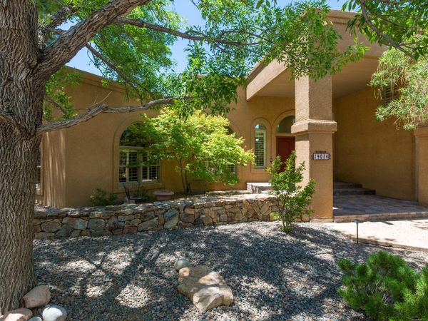 14016 Wind Mountain Road NE, Albuquerque, NM 87112