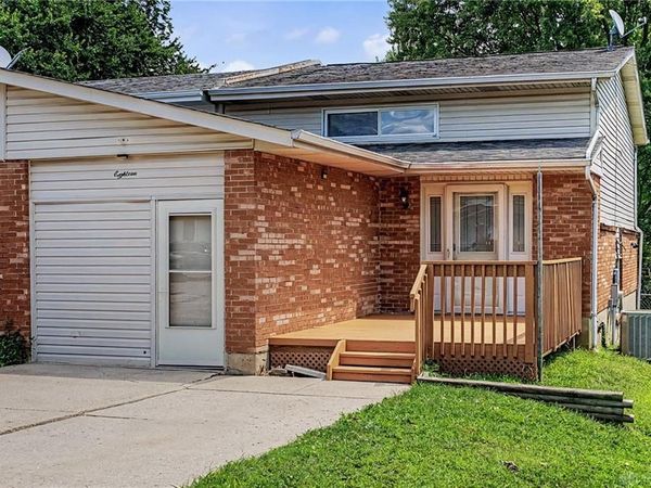 18 Highridge Court, Franklin, OH 45005