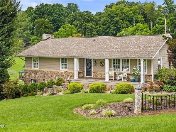 193 Taylor Avenue, Elizabethton, TN 37643