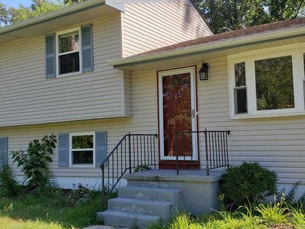 212 CALIFORNIA TRAIL, BROWNS MILLS, NJ 08015