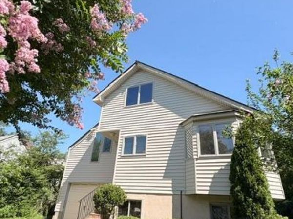 404 PARK ROAD , ROCKVILLE, MD 20850