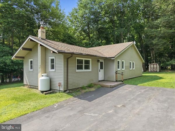 118 WILD CHERRY ROAD, EAST STROUDSBURG, PA 18301