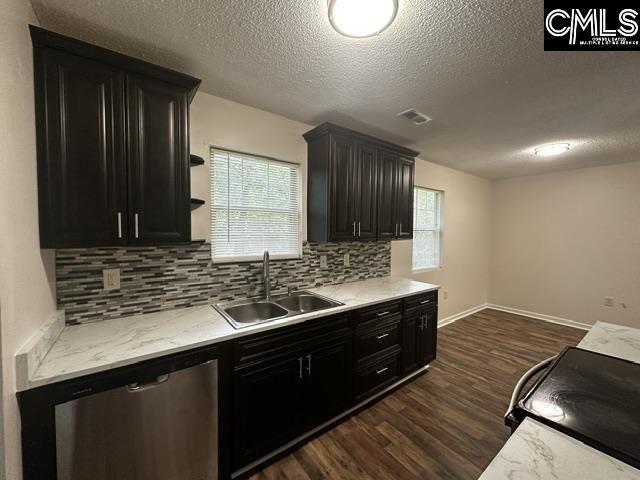 933 Gilder Street  Photo 12
