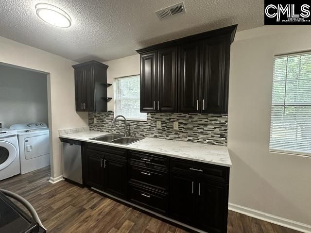 933 Gilder Street  Photo 14
