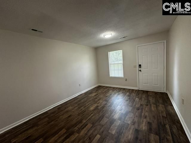 933 Gilder Street  Photo 4