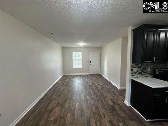 933 Gilder Street  Photo 5