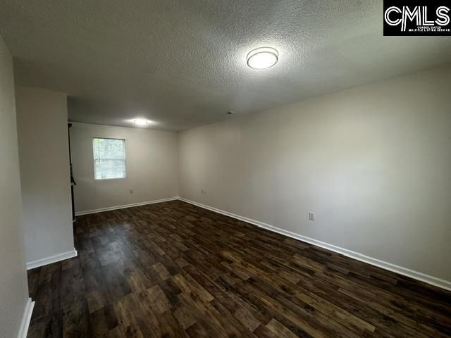 933 Gilder Street  Photo 7