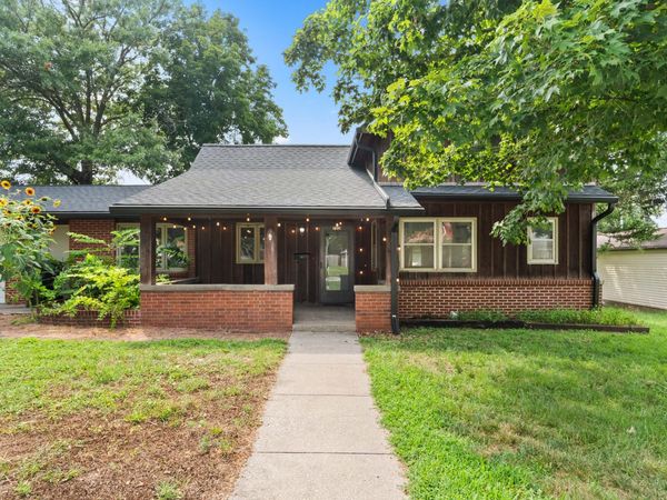 703 Grove Street, Perry, IA 50220
