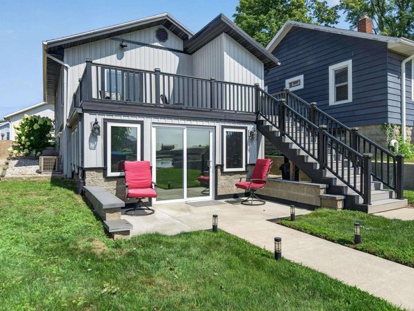 2139 Boulevard Street, Rochester, IN 46975