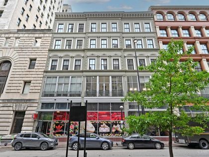 15 W Fourth Street Cincinnati, OH 45202