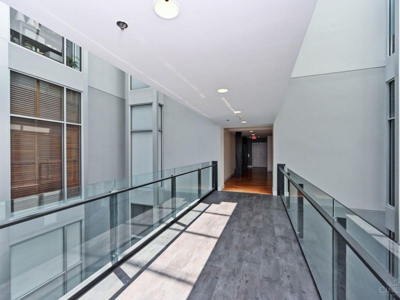 15 W Fourth Street, Unit 401, Cincinnati, OH 45202 Photo 13
