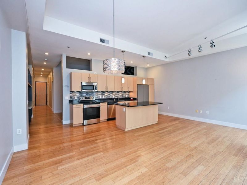 15 W Fourth Street, Unit 401, Cincinnati, OH 45202 Photo 18