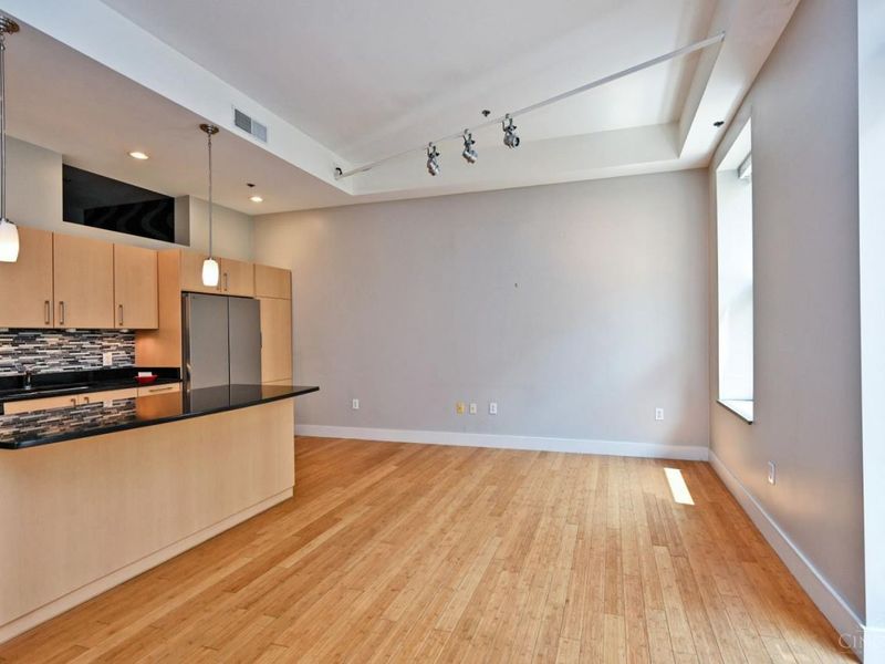 15 W Fourth Street, Unit 401, Cincinnati, OH 45202 Photo 20