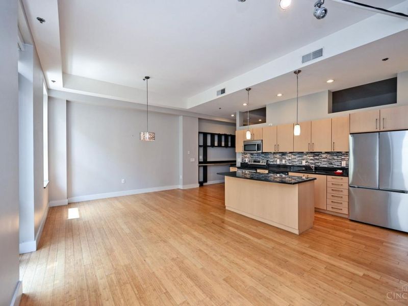 15 W Fourth Street, Unit 401, Cincinnati, OH 45202 Photo 21