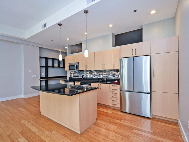 15 W Fourth Street, Unit 401, Cincinnati, OH 45202 Photo 22